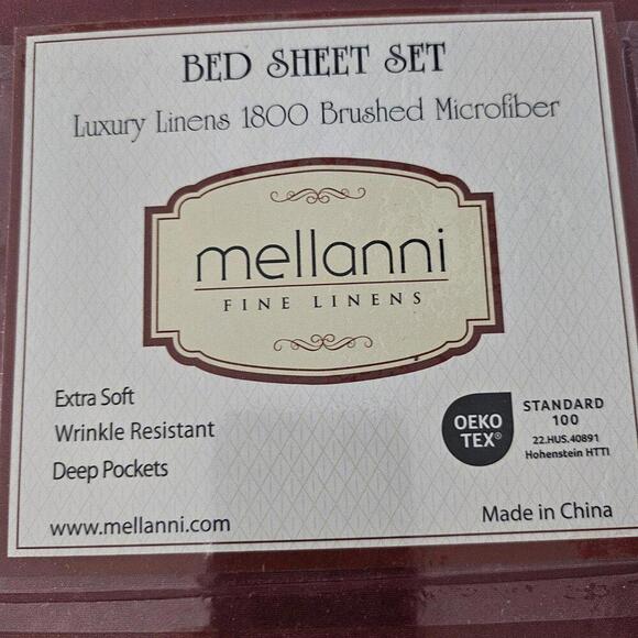 Mellanni Queen 4-Piece Sheet Set | Luxury Soft Cooling Bedding - Brick Red - Picture 3 of 4